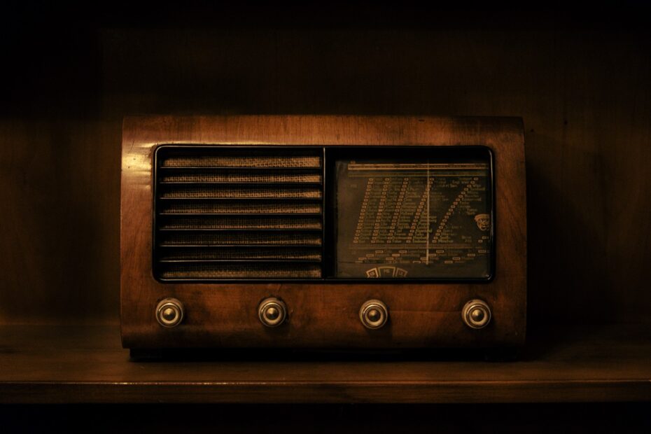 old radio photo
